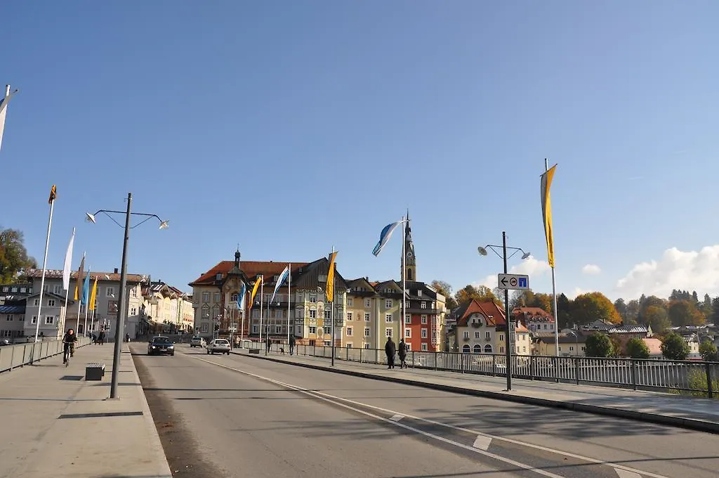 Anne Am Kurpark Apartment Bad Tolz